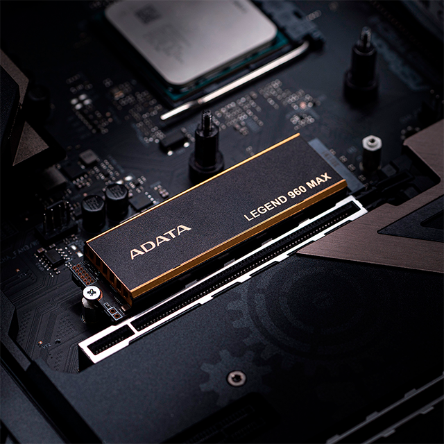 Unidad de Estado Sólido (SSD) Adata Legend 960 Max, 1TB, M.2 2280, PCI Express 4.0 x4 NVMe, Lectura 7400MB/s, Escritura 6800MB/s, con Disipador - ALEG-960M-1TCS