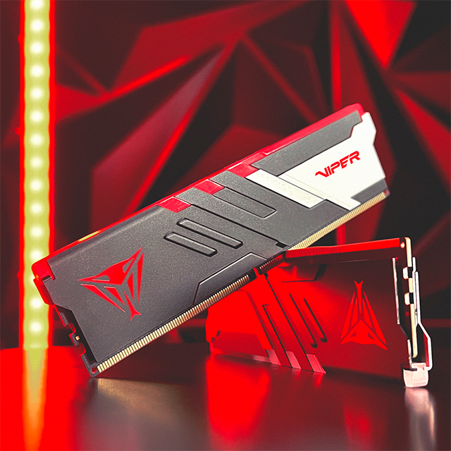 Memoria RAM Patriot Viper Venom RGB, 32GB (2x16GB), DDR5, 5600MHz, CL36, RGB, Negro/Rojo - PVVR532G560C36K