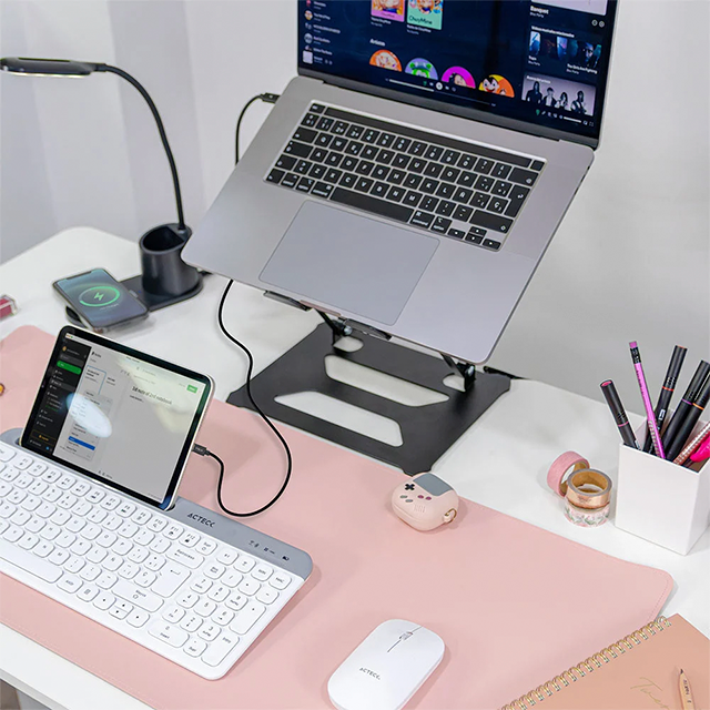 Cable USB-C a USB-C Acteck Lynx Ultra CC900-1, Thunderbolt 5, 80 Gbps, 240 W, 16K 60 Hz, 4K 240 Hz, 1 m, Titanio – AC-945080