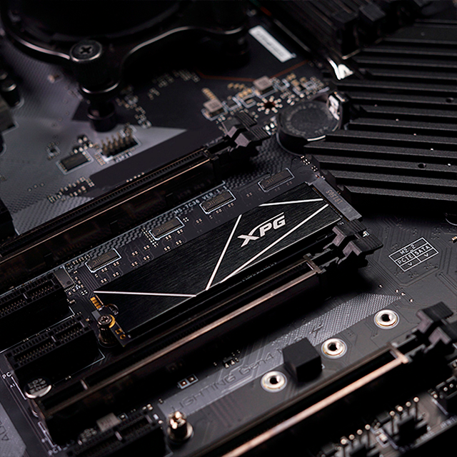 Unidad de Estado Sólido SSD XPG GAMMIX S70 BLADE 2TB, M.2 2280, PCIe 4.0 ×4, NVMe 1.4, 7,400/6,800 MB/s – AGAMMIXS70B-2T-CS