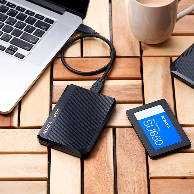 Enclosure Gabinete Externo ADATA EC600, USB 3.2 Gen2, para SSD / HDD 2.5”, Negro – EC600-BCBK
