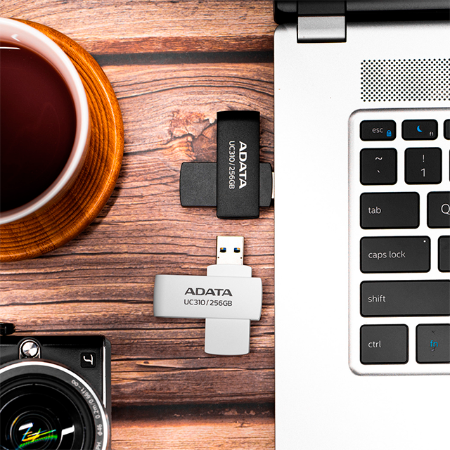 Memoria USB Adata UC310, 256GB, USB 3.2, 100 MB/s, Negro – UC310-256G-RBK